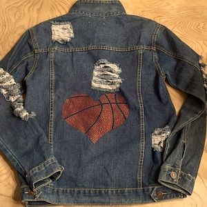 Dark denim distressed jacket "basketball"